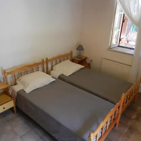 Hétvégi ház Liakoto *