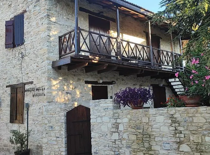 Hétvégi ház Liakoto *