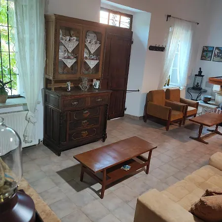 Liakoto Country house *