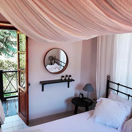 Liakoto Country house *