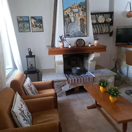 Liakoto Country house
