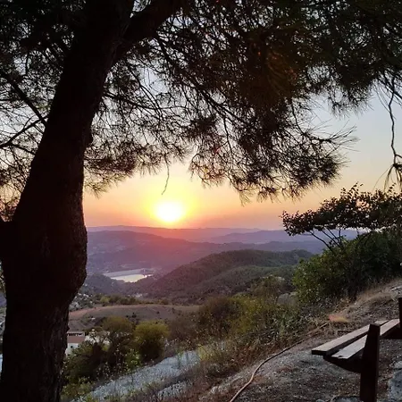 Liakoto Kır Evi *